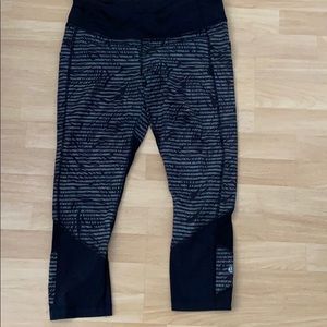 Lulu lemon cropped (mid calf) leggings